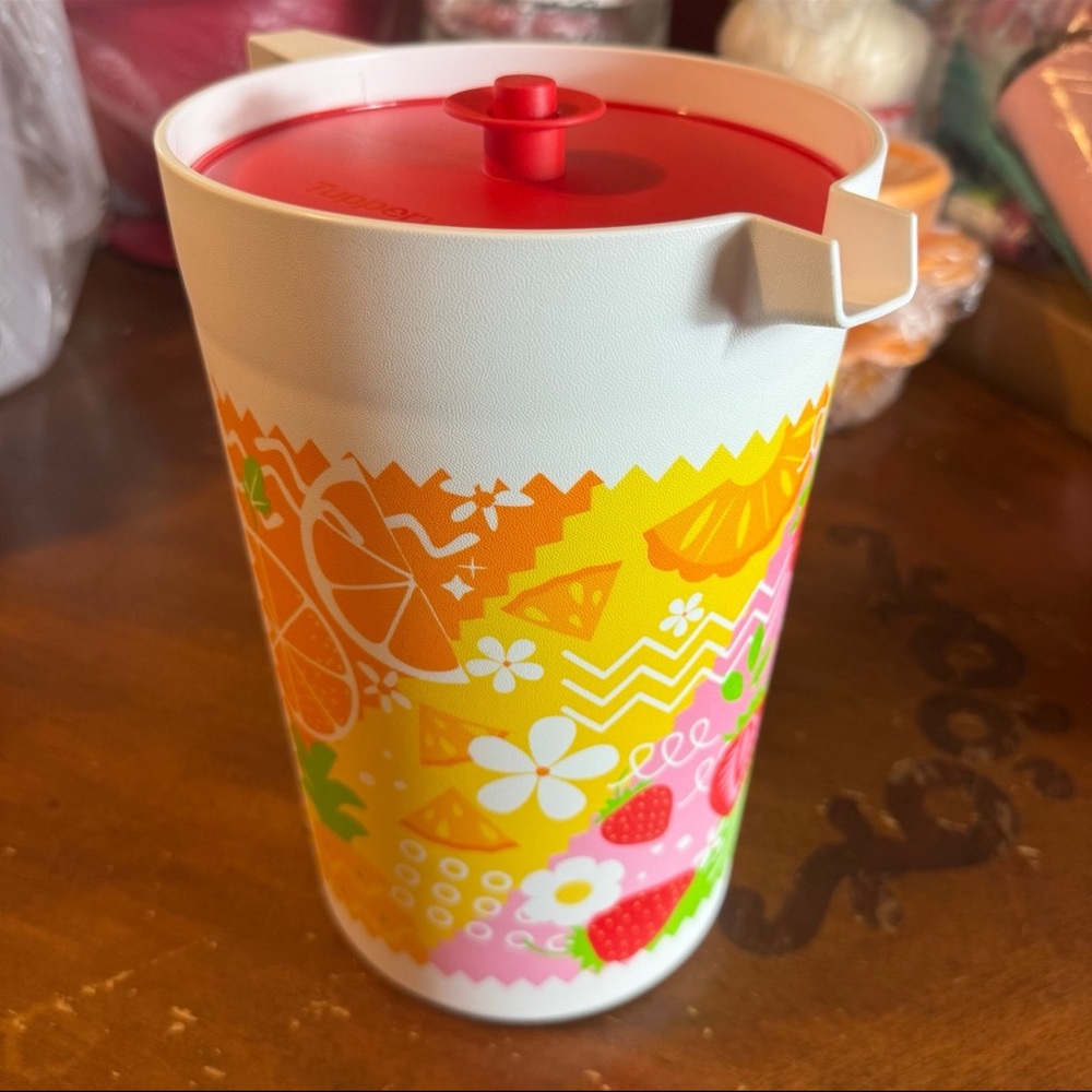 Tupperware Pitcher and Mug Set - Picture 2 of 10